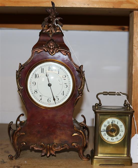 Carriage timepiece and mantel clock